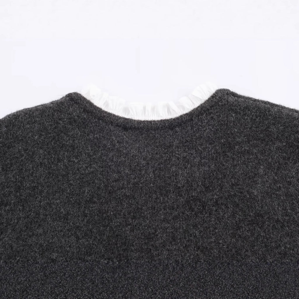 Color blocked patchwork long sleeved single breasted solid color knitted sweater for women