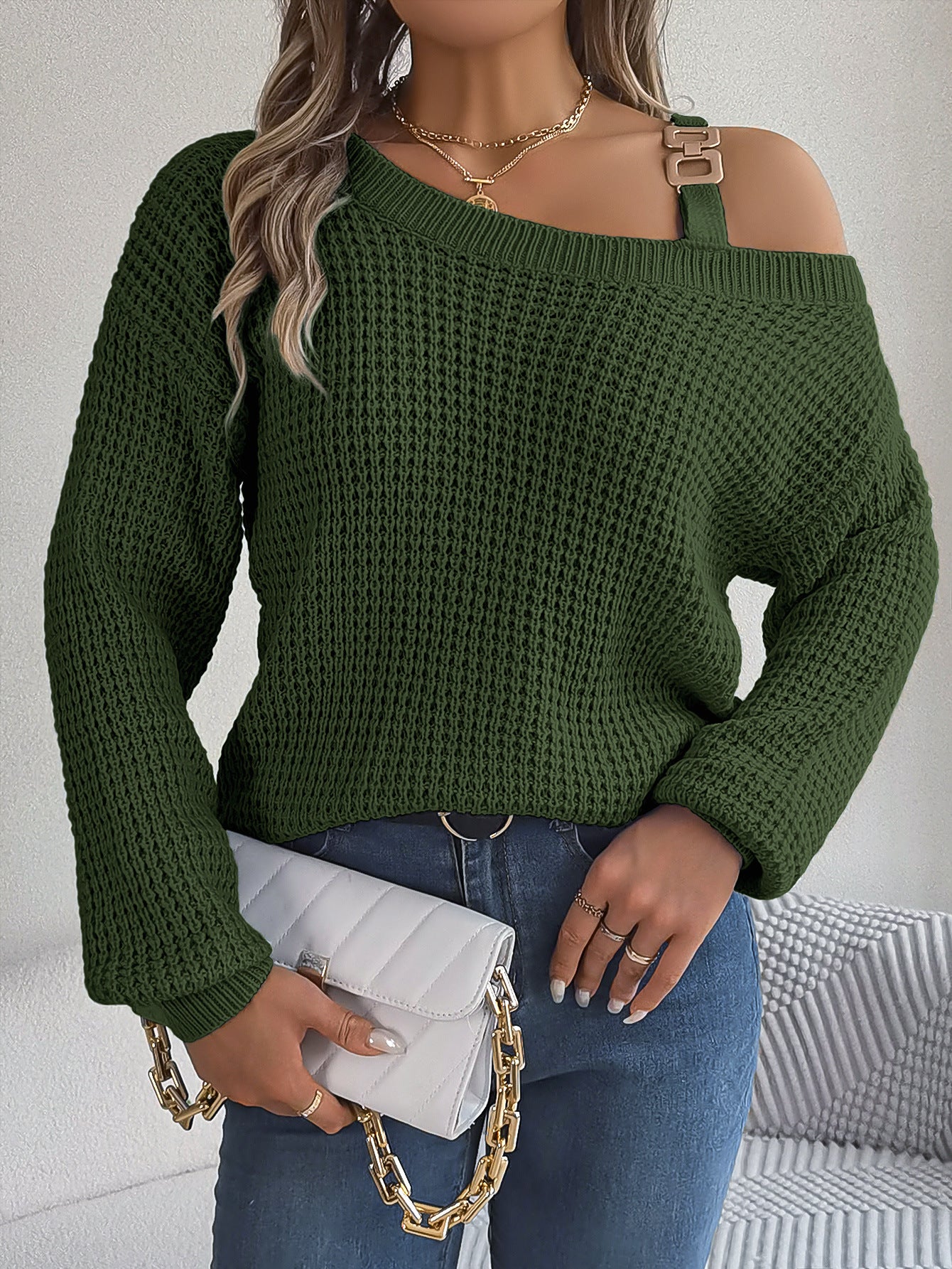 Metal buckle splicing off shoulder lantern sleeve pullover sweater